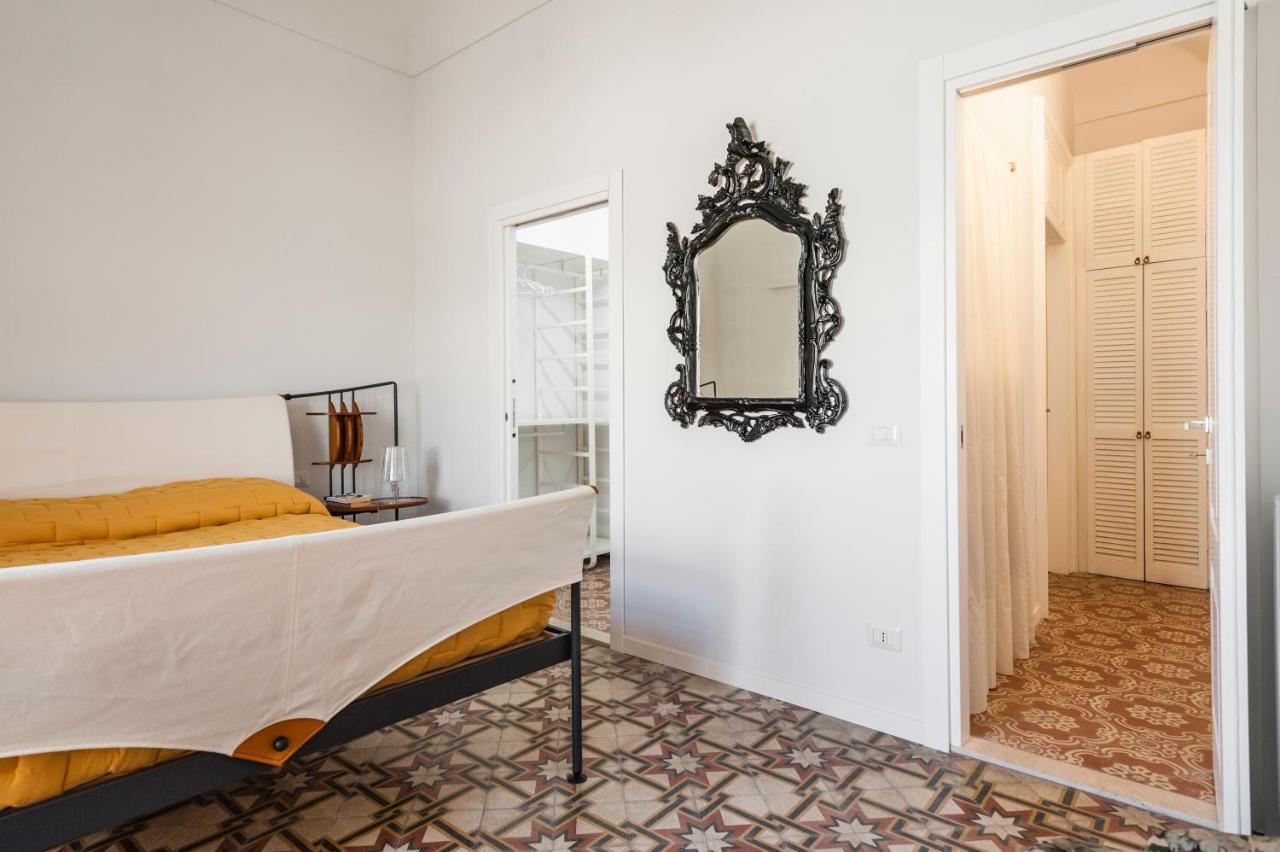 2 Soru Ortigia Holiday Home - Attico Con Terrazza Syracuse Bagian luar foto