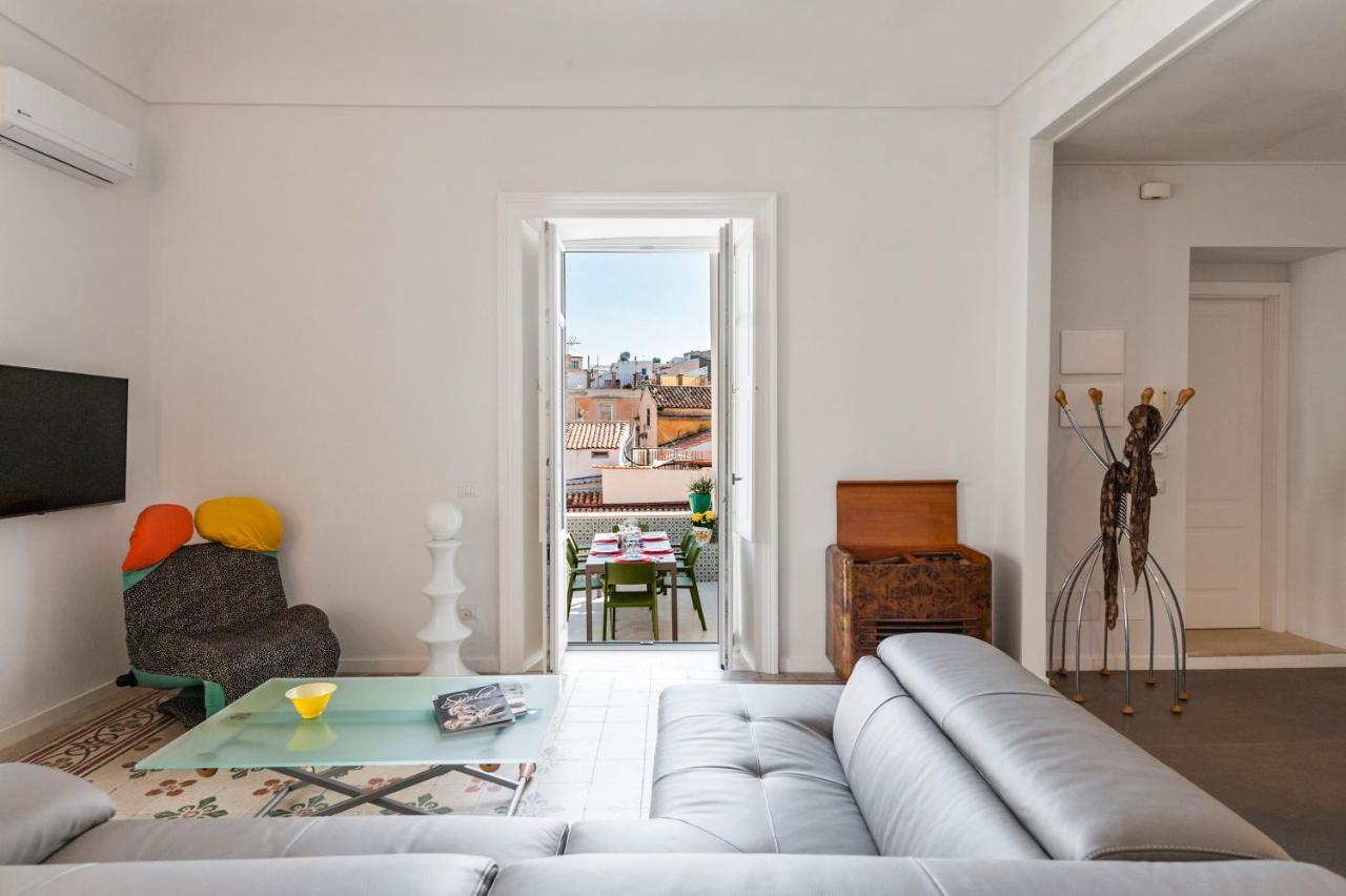 2 Soru Ortigia Holiday Home - Attico Con Terrazza Syracuse Bagian luar foto