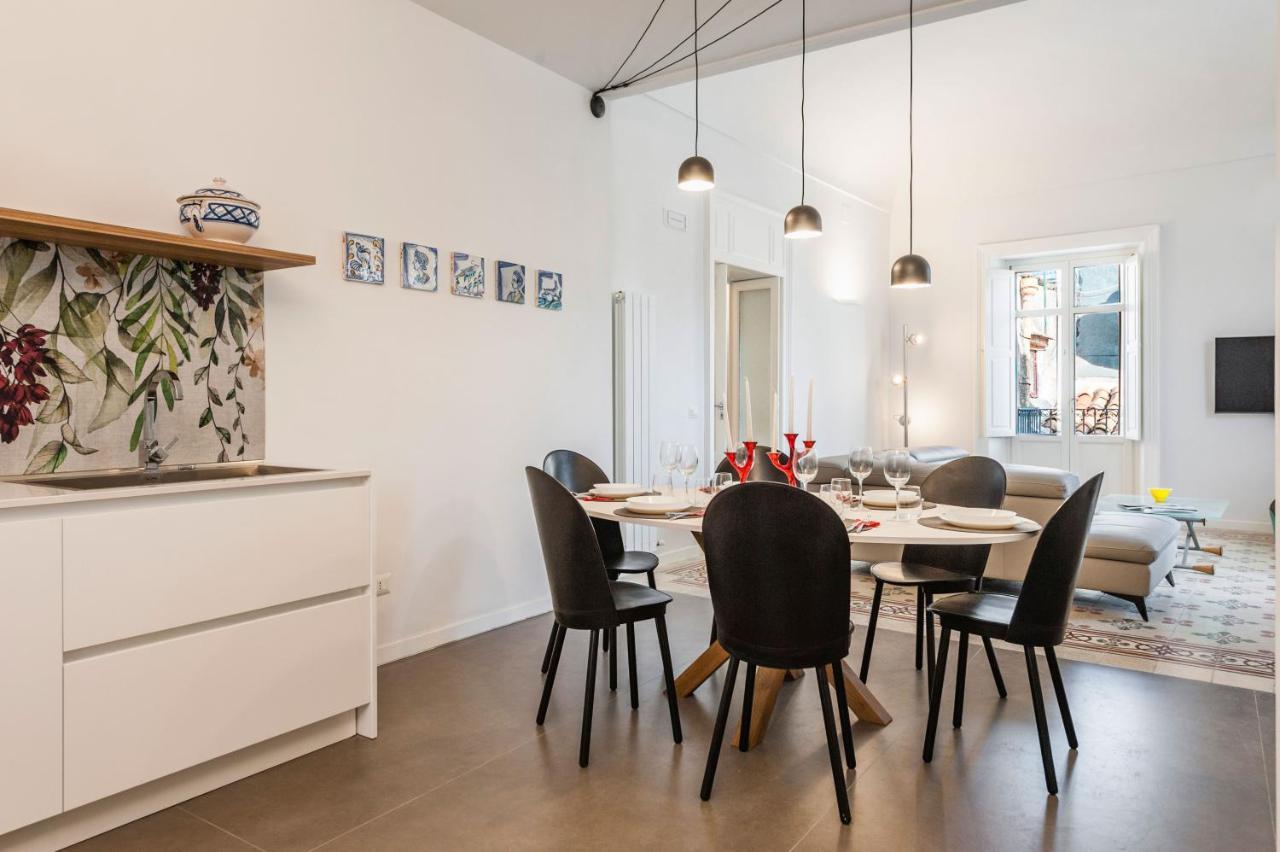 2 Soru Ortigia Holiday Home - Attico Con Terrazza Syracuse Bagian luar foto